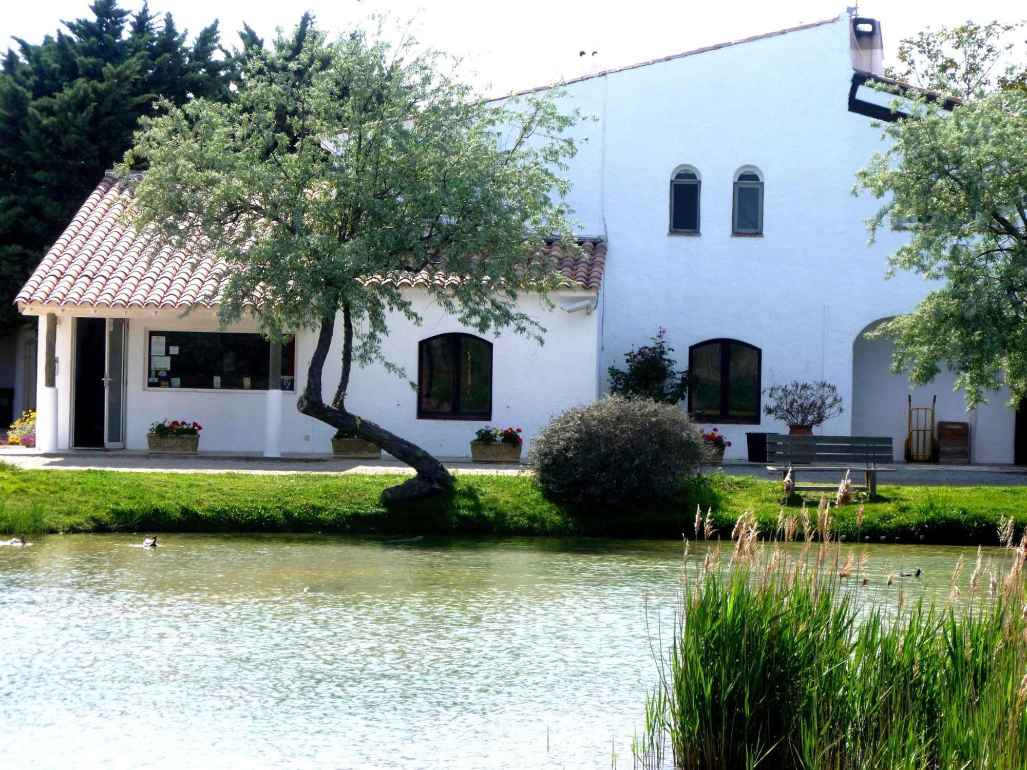Les Rizieres Hotel แซ็งต์-มารี-เดอ-ลา-แมร์ ภายนอก รูปภาพ
