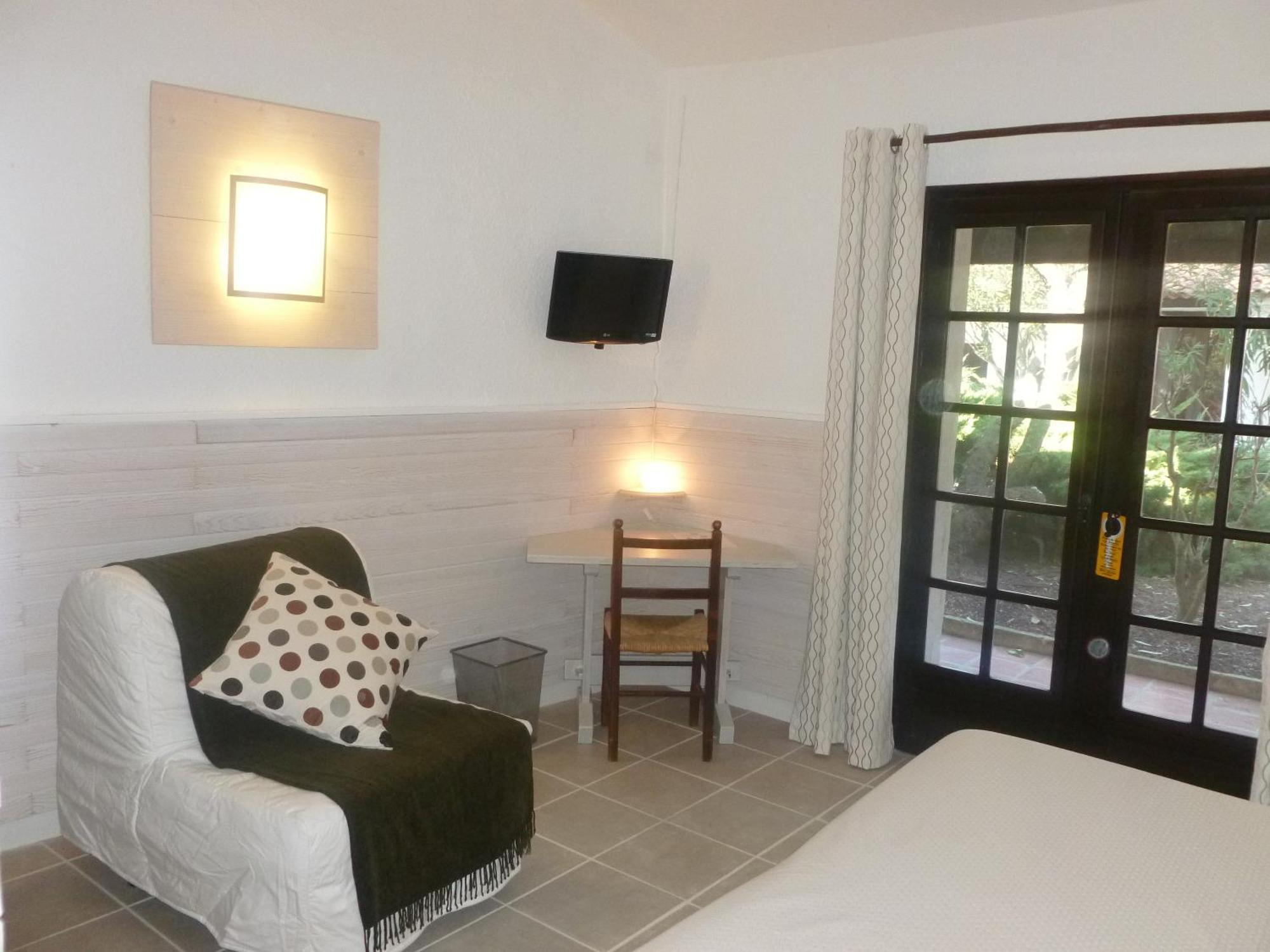 Les Rizieres Hotel แซ็งต์-มารี-เดอ-ลา-แมร์ ภายนอก รูปภาพ