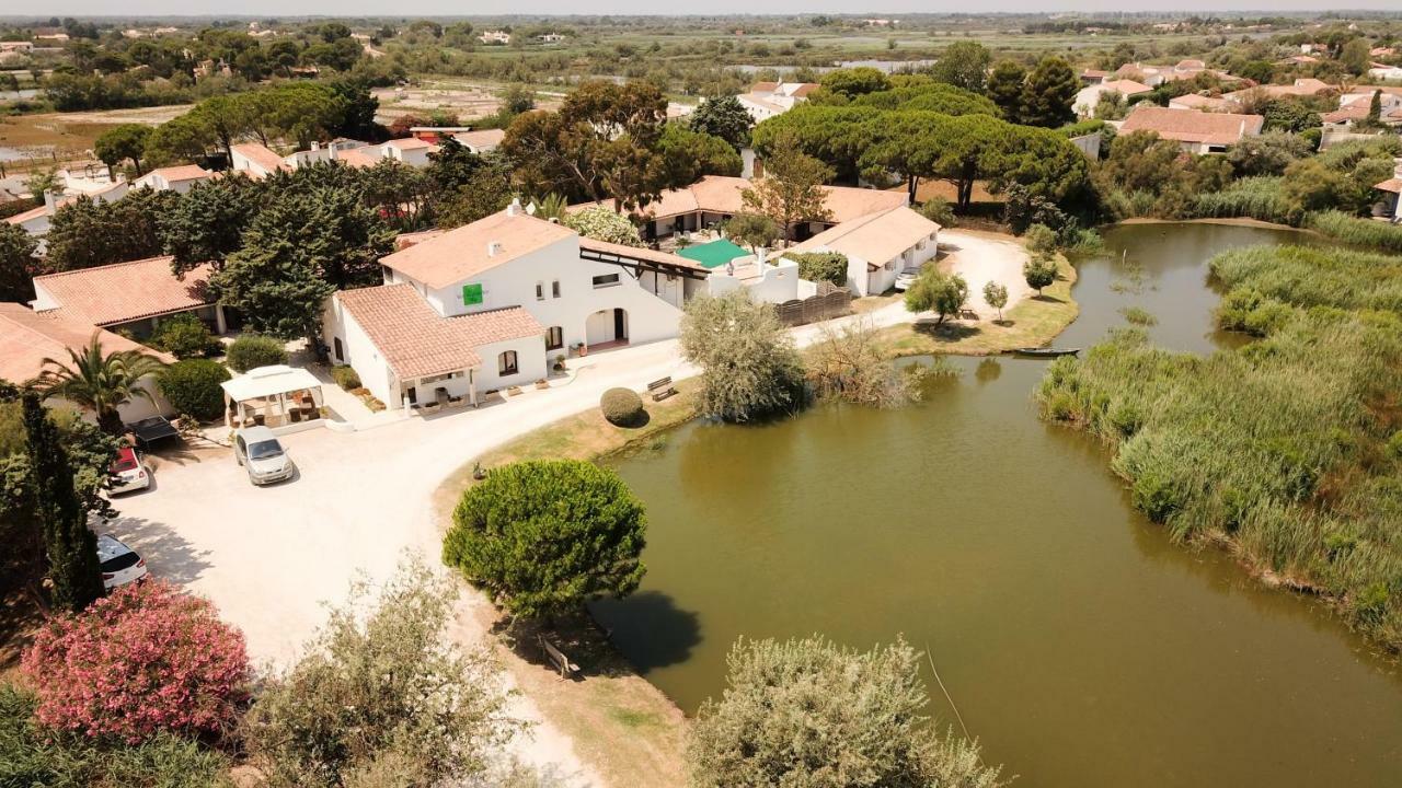 Les Rizieres Hotel แซ็งต์-มารี-เดอ-ลา-แมร์ ภายนอก รูปภาพ