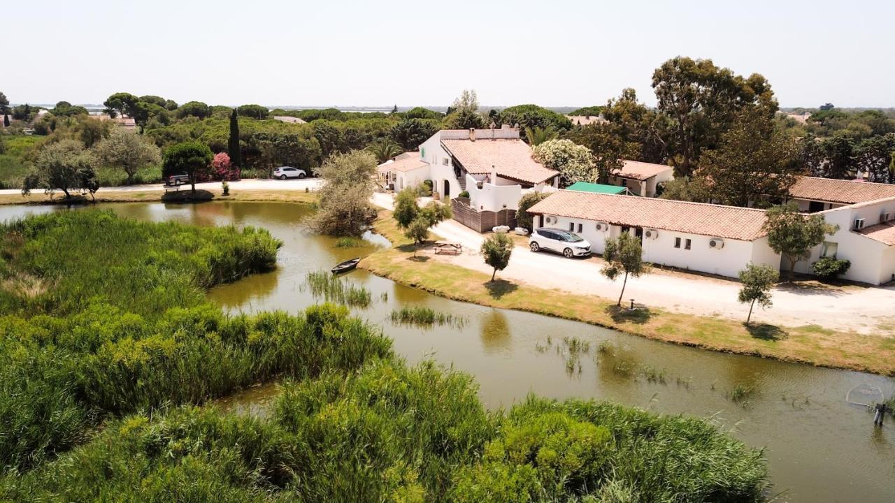 Les Rizieres Hotel แซ็งต์-มารี-เดอ-ลา-แมร์ ภายนอก รูปภาพ