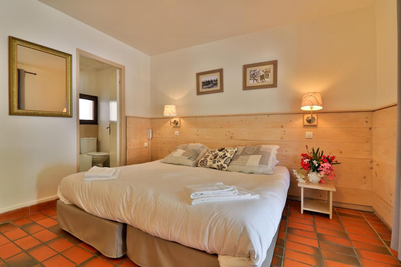 Les Rizieres Hotel แซ็งต์-มารี-เดอ-ลา-แมร์ ภายนอก รูปภาพ